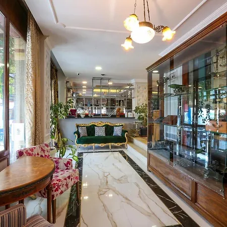 Pera Hotel