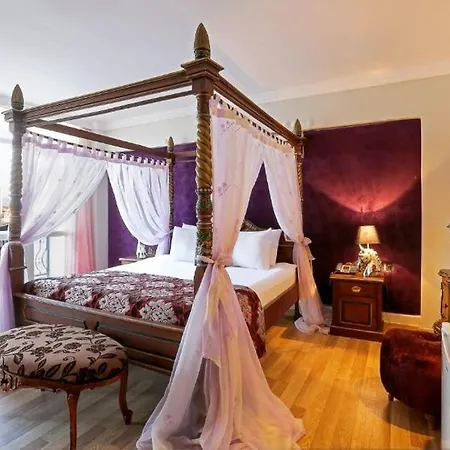 Pera Otel Urla